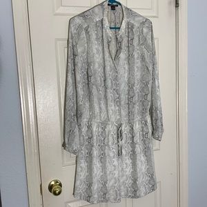 Hilary Radley white and cream snake skin long sleeve dress
